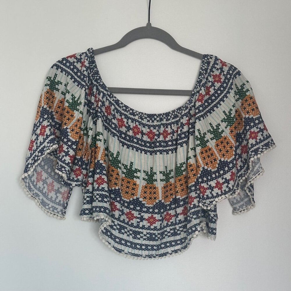 Farm Rio Off-Shoulder Crop Top